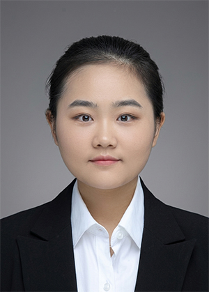 邱美